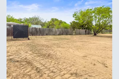 302 Seneca Drive, Burnet, TX 78611 - Photo 8