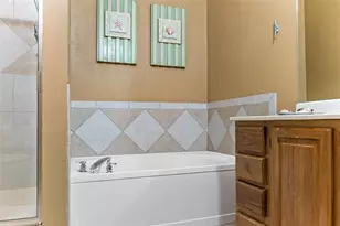 3404 American Dr, Lago Vista, TX 78645 - Photo 14