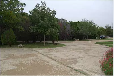 5 County Road 180, Cedar Park, TX 78641 - Photo 8