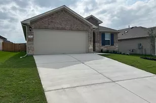 311 Darwin Pl, Lockhart, TX 78644 - Photo 34