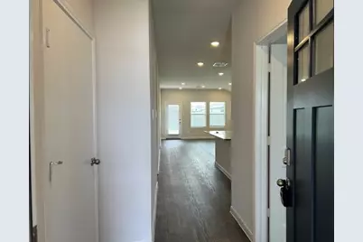 311 Darwin Place, Lockhart, TX 78644 - Photo 2