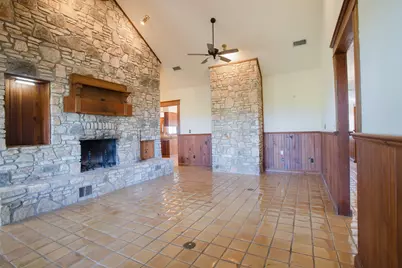 4692 SE River Road, Martindale, TX 78655 - Photo 8