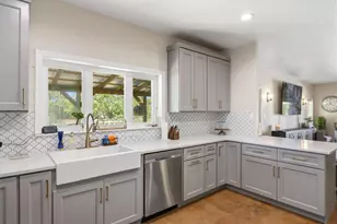 2150 Co Rd 282, Liberty Hill, TX 78642 - Photo 8