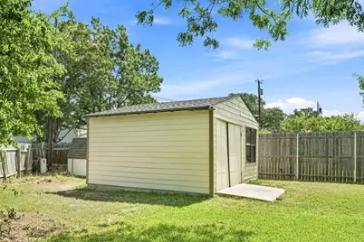 1702 E Messick Loop, Round Rock, TX 78681 - Photo 20