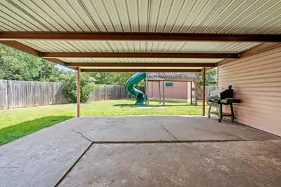 2400 Grace Street, Taylor, TX 76574 - Photo 18