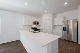 12202 Pike Bnd, Mustang Ridge, TX 78610 - Photo 8