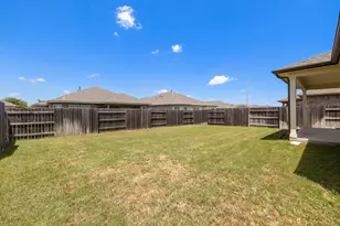 13612 Bullhorn Acacia Pass, Manor, TX 78653 - Photo 28