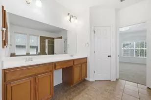 12600 Lee Park Ln, Austin, TX 78732 - Photo 22