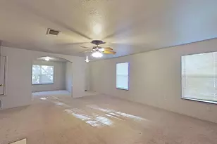 1200 Hughmont Dr, Pflugerville, TX 78660 - Photo 8