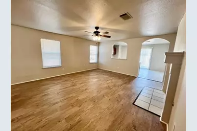 1200 Hughmont Drive, Pflugerville, TX 78660 - Photo 4