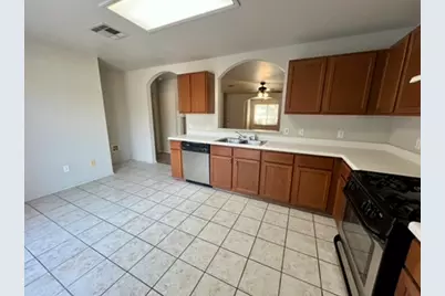 1200 Hughmont Drive, Pflugerville, TX 78660 - Photo 8