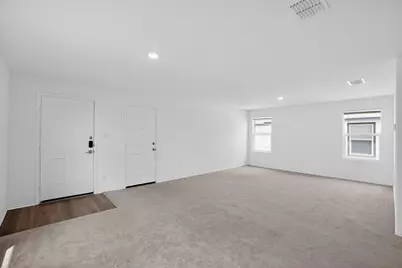 604 Marty Allen Loop, Jarrell, TX 76537 - Photo 6