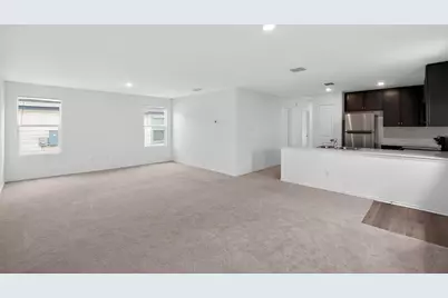 604 Marty Allen Loop, Jarrell, TX 76537 - Photo 4