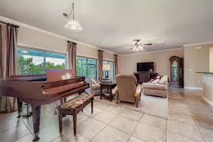 304 Pipe Creek Ln, Georgetown, TX 78633 - Photo 14