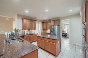 304 Pipe Creek Ln, Georgetown, TX 78633 - Photo 8