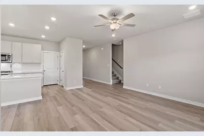 251 Red Tail Hawk Lane, Cedar Creek, TX 78612 - Photo 12