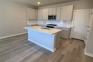 251 Red Tail Hawk Ln, Cedar Creek, TX 78612 - Photo 8