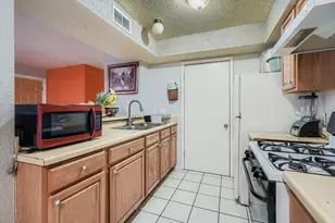 5803 Cougar Dr, Austin, TX 78745 - Photo 4