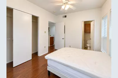 2801 Rio Grande Street #203, Austin, TX 78705 - Photo 12