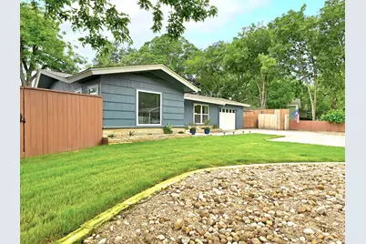 5700 Avenue G, Austin, TX 78752 - Photo 2