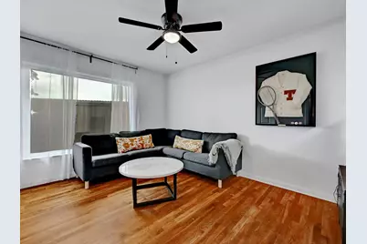 5700 Avenue G, Austin, TX 78752 - Photo 10