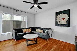 5700 Avenue G, Austin, TX 78752 - Photo 10