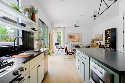 4911 Duval Street, Austin, TX 78751 - Photo 8