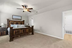 404 Innwood Dr, Georgetown, TX 78628 - Photo 22