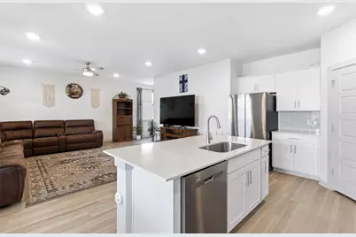 307 Wilshire Road, San Marcos, TX 78666 - Photo 12