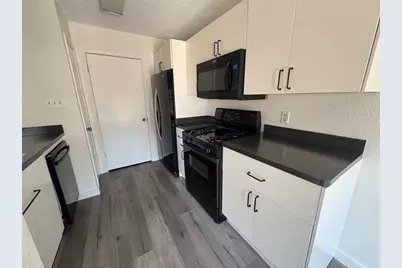 1128 Orchard Park Circle, Pflugerville, TX 78660 - Photo 4