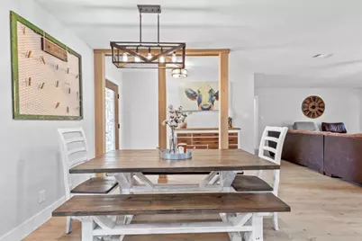 200 Rowlett Road, Liberty Hill, TX 78642 - Photo 10