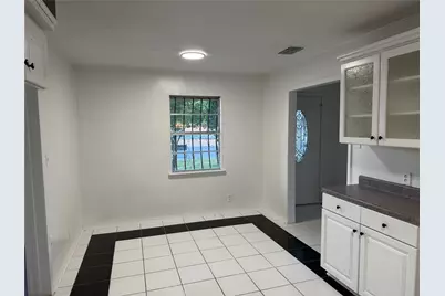 1060 Gardner, Austin, TX 78721 - Photo 12