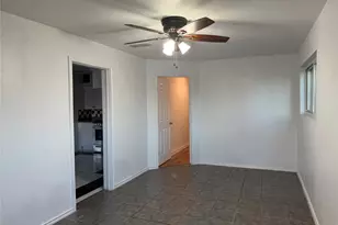 1060 Gardner, Austin, TX 78721 - Photo 8