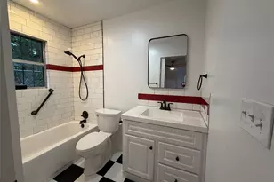 1060 Gardner, Austin, TX 78721 - Photo 10