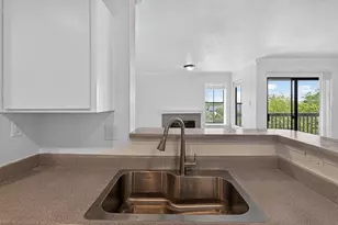 4500 E Oltorf St, Austin, TX 78741 - Photo 12