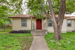 913 E 53rd 1/2 St, Austin, TX 78751 - Photo 1