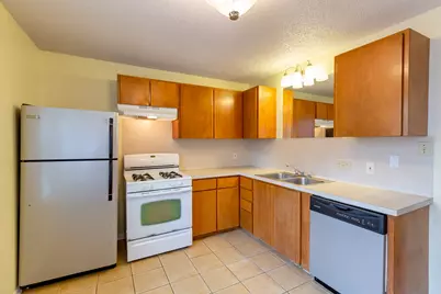 913 E 53rd 1/2 Street #B, Austin, TX 78751 - Photo 6