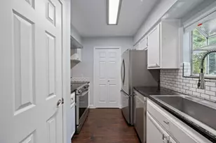 6727 Old Quarry Ln, Austin, TX 78731 - Photo 6