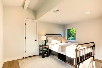 916 E 50th Street #1, Austin, TX 78751 - Photo 32