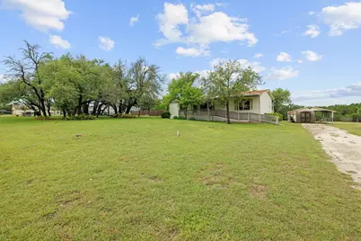 1210 Thousand Oaks Trail, Liberty Hill, TX 78642 - Photo 18