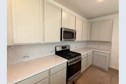 504 Bloomington Loop, Hutto, TX 78634 - Photo 6