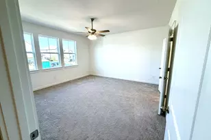 504 Bloomington Loop, Hutto, TX 78634 - Photo 8