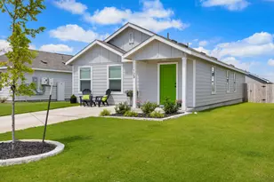 129 Jack Browning Dr, Jarrell, TX 76537 - Photo 4