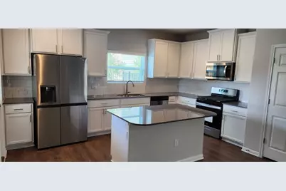 1033 Legend Milton Lane, Austin, TX 78748 - Photo 6