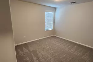 1033 Legend Milton Ln, Austin, TX 78748 - Photo 14