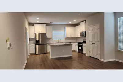 1033 Legend Milton Lane, Austin, TX 78748 - Photo 4