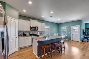 207 Otter Rd, Kyle, TX 78640 - Photo 6