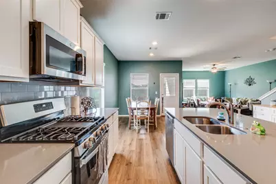 207 Otter Road, Kyle, TX 78640 - Photo 4