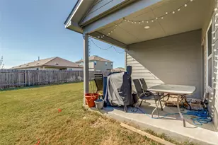 207 Otter Rd, Kyle, TX 78640 - Photo 16