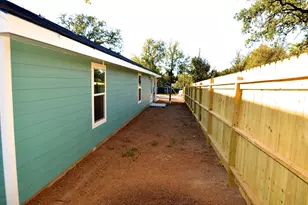 1653 Navajoe Trail, Kingsland, TX 78639 - Photo 6